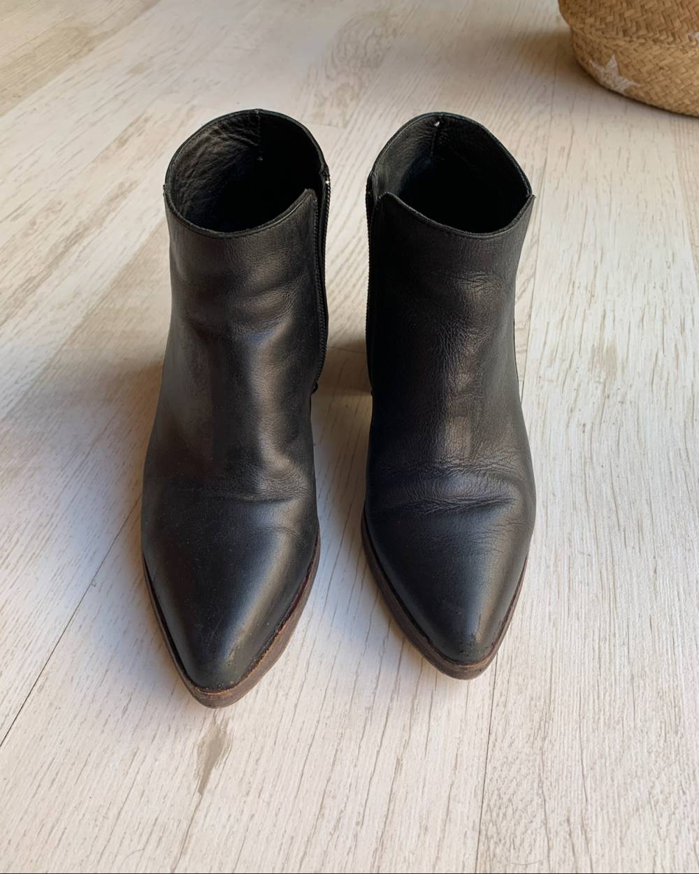 Renová Tu Vestidor - Botas Febo