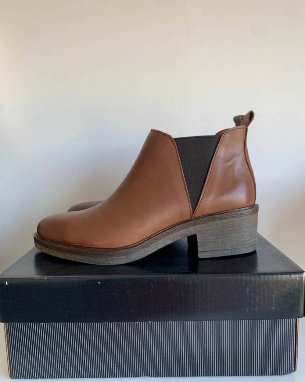 Renová Tu Vestidor - Botas Febo