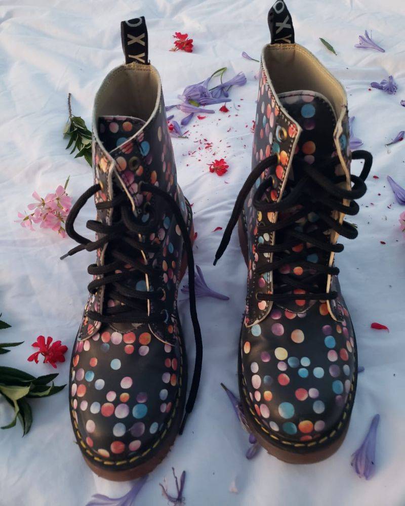 Botas De Moda Para Mujer Roxy Monika - Piel Sintética Con Cordones Y Anillos En D De Metal - Tacón Con Detalle En Relieve - Ideal Para Looks Casuales Y Urbanos