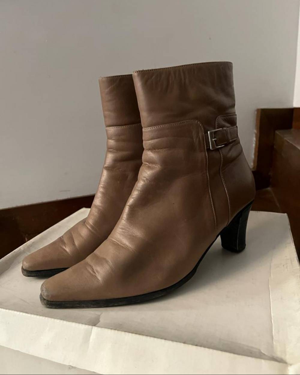Renová Tu Vestidor - Botas Febo