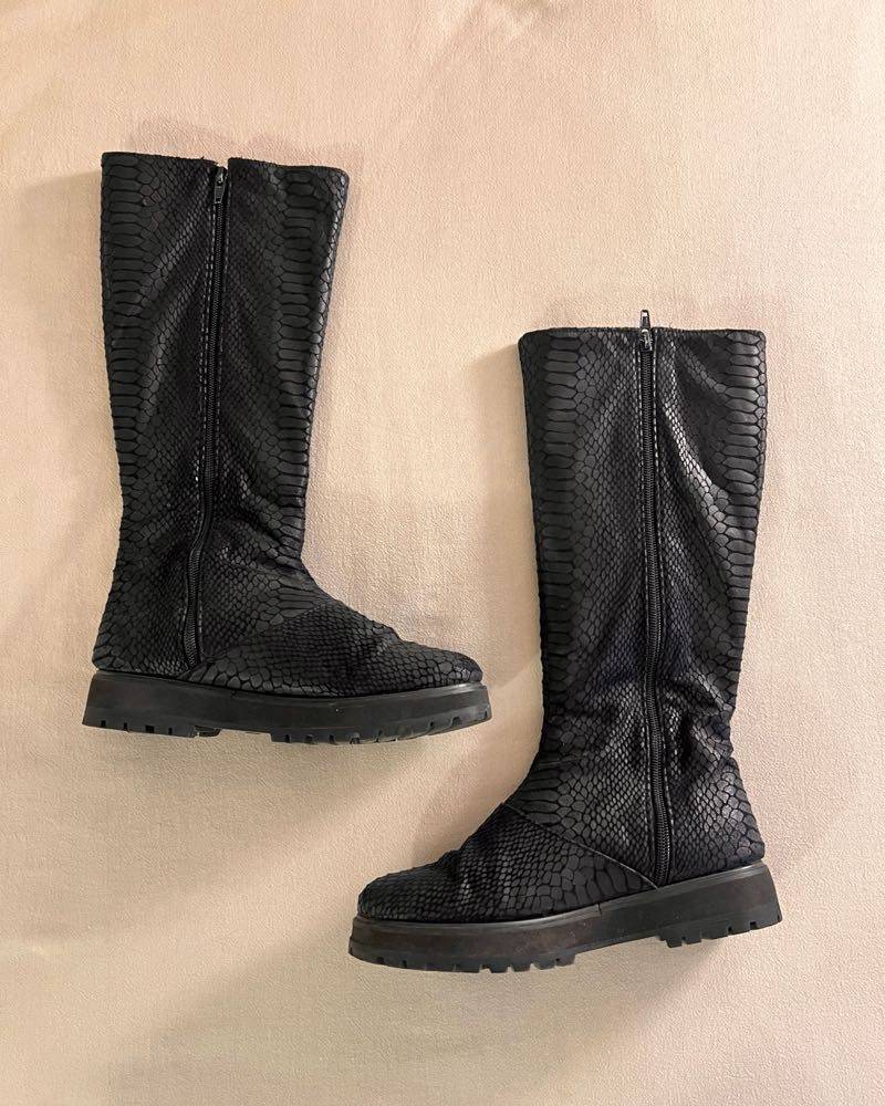 Renová Tu Vestidor - Botas Febo