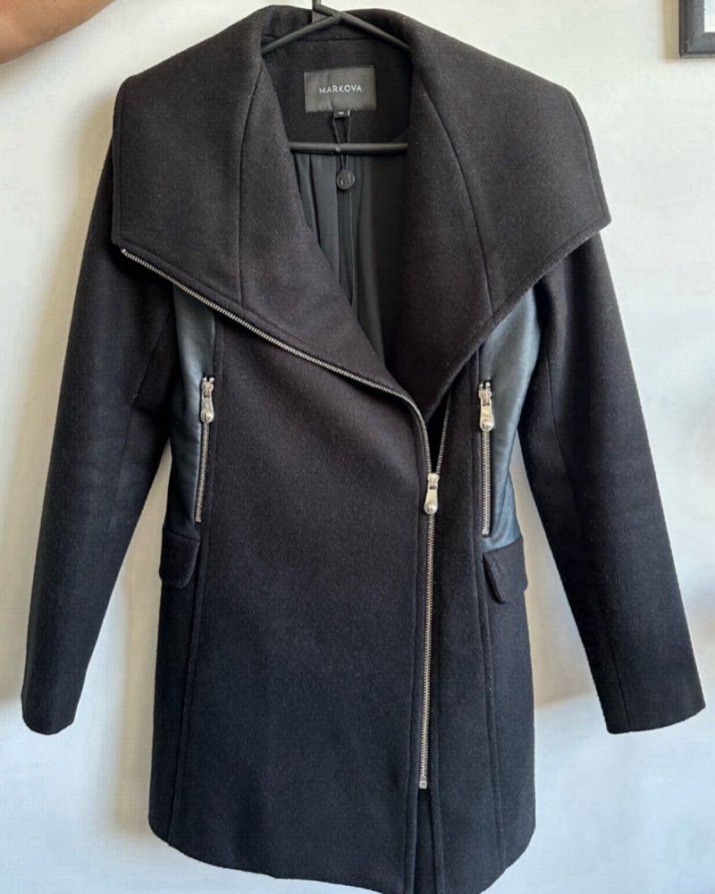 Renová Tu Vestidor - Campera Markova