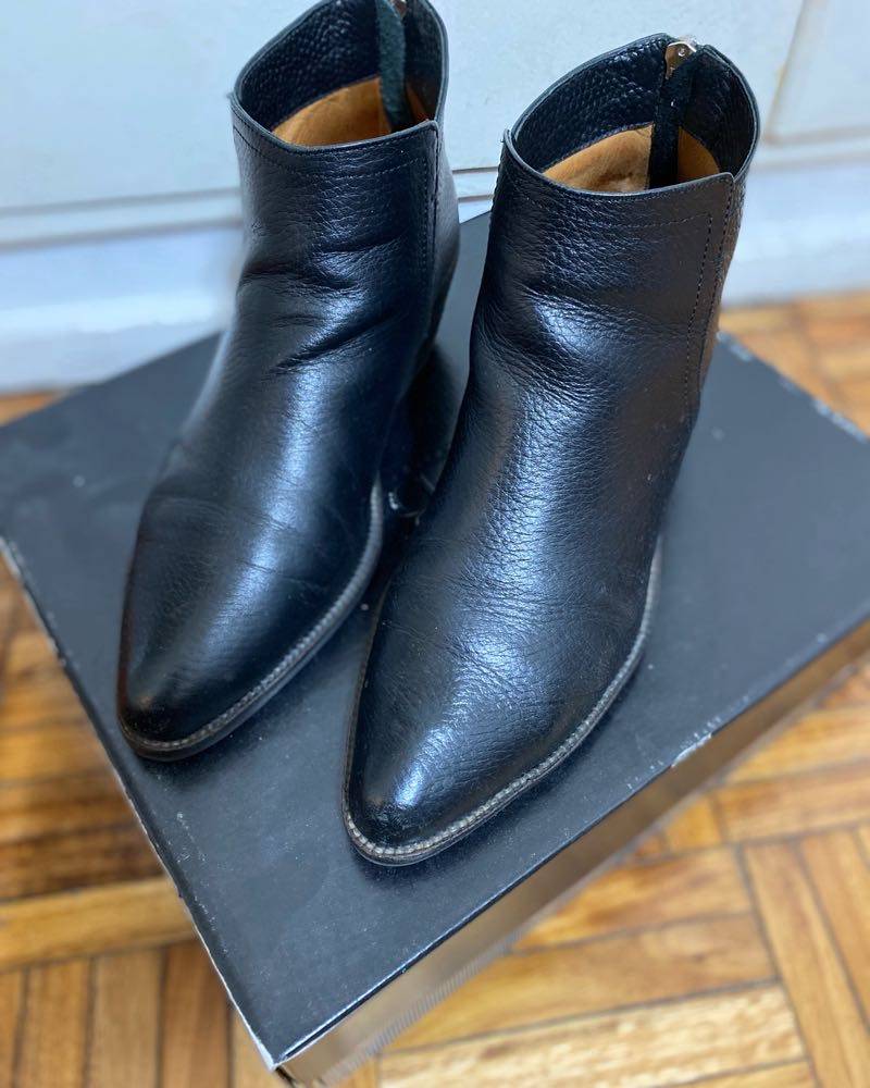 Renová Tu Vestidor - Botas Febo