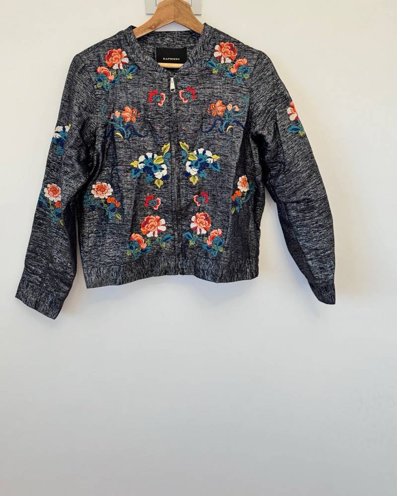 Renová Tu Vestidor - Campera Rapsodia