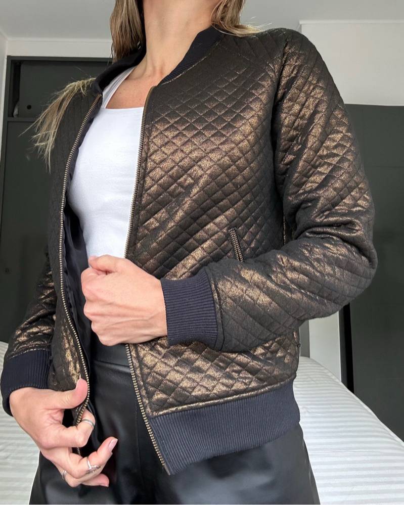 Renová Tu Vestidor - Campera Rapsodia