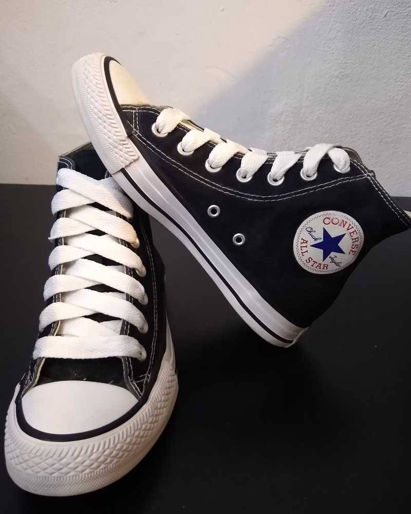 Renová Tu Vestidor - Botas Converse